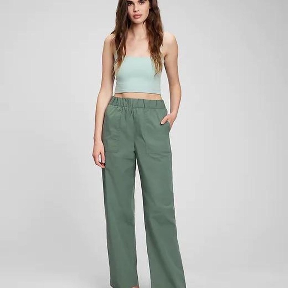 Gap off duty Khaki pants